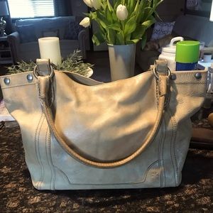 Frye Tote in excellent shape